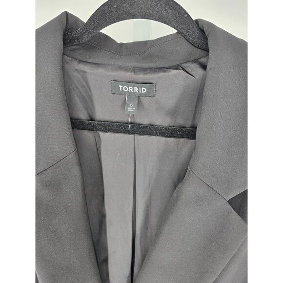 Torrid Women's Black Long Sleeve Single Button Pockets Blazer Coat Size 5 - Picture 4 of 5